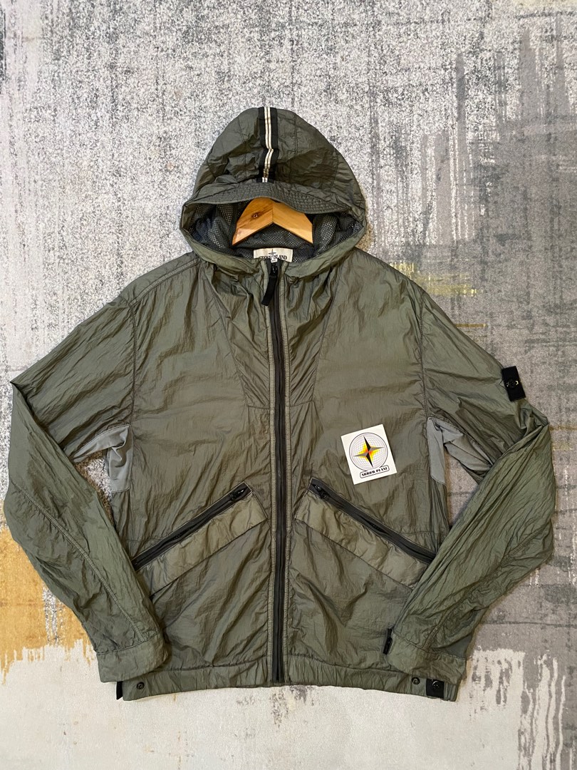 Stone island membrana tc Men s Fashion Coats Jackets and Outerwear on Carousell