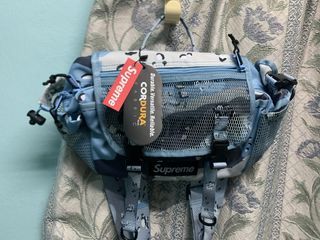 Supreme Waist Bag (SS20) Blue Chocolate Chip Camo Used