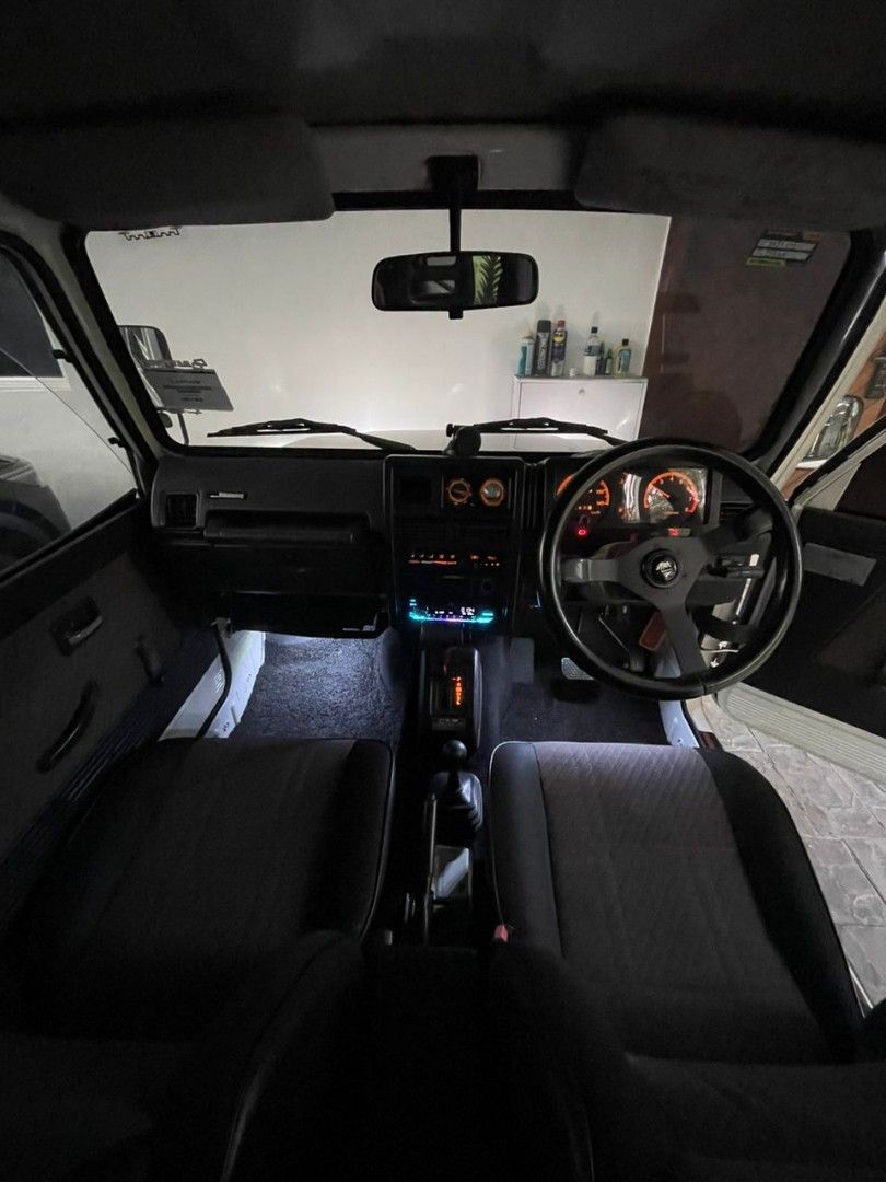 Suzuki Jimny Siera 1.3(A), Cars, Cars for Sale on Carousell