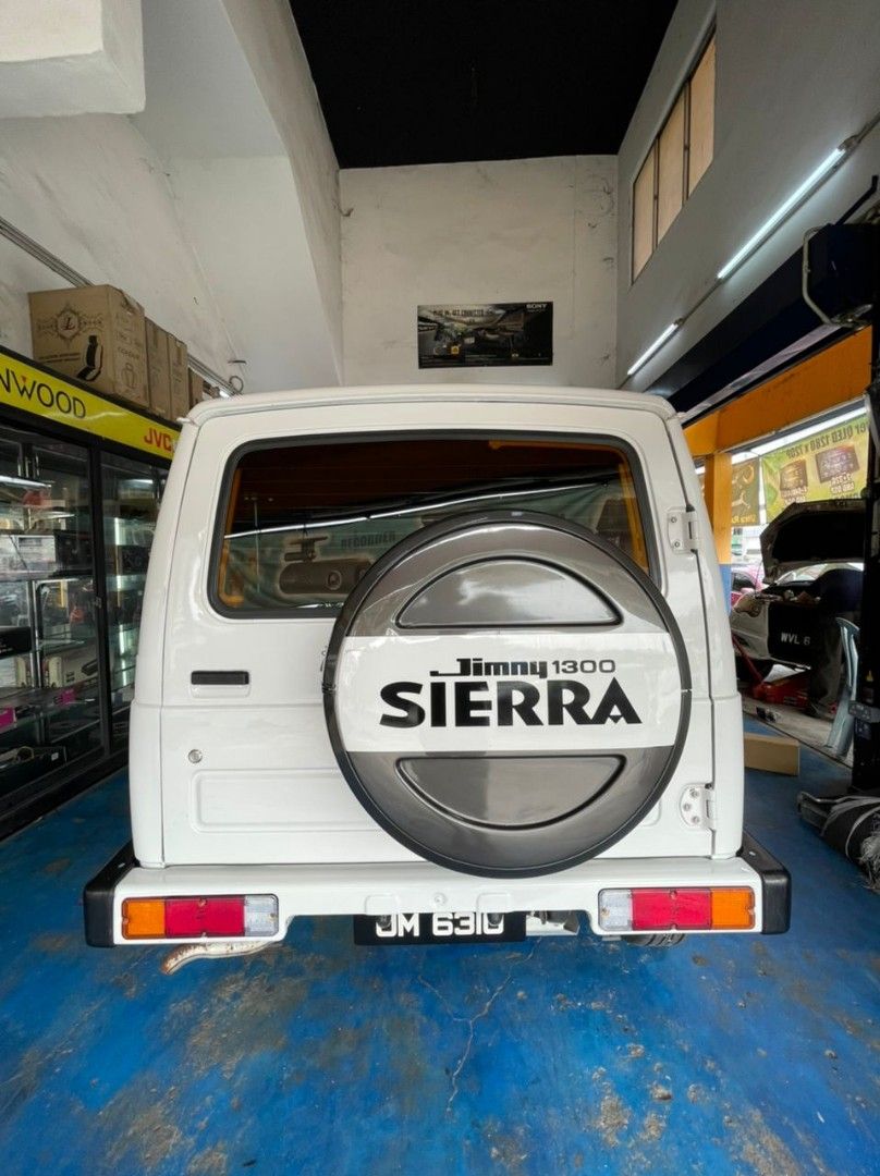 Suzuki Jimny Siera 1.3(A), Cars, Cars for Sale on Carousell