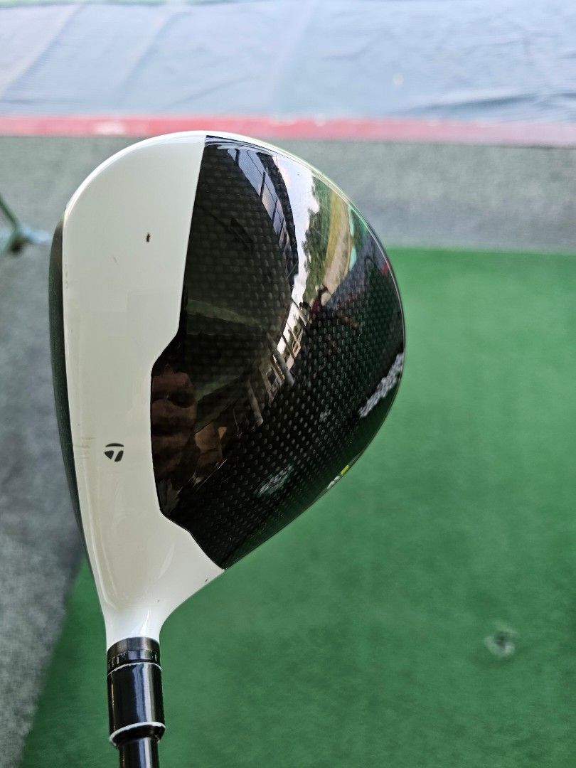 Taylormade M2 Dtypr Draw bias driver with project X shaft, Sports