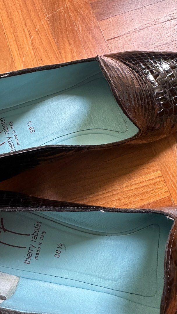 Rabotin shoes top