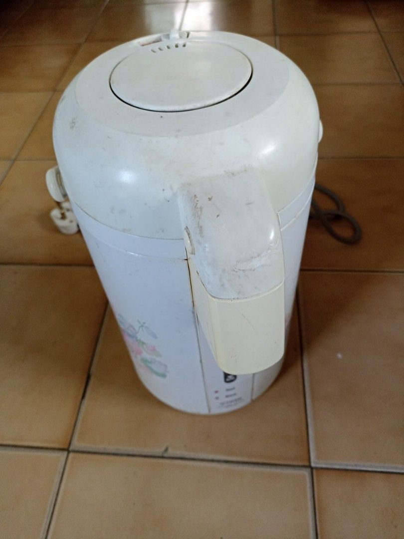 Tiger 3L Electric Water Heater Airport Kettle (Made in Japan), TV & Home Appliances, Kitchen