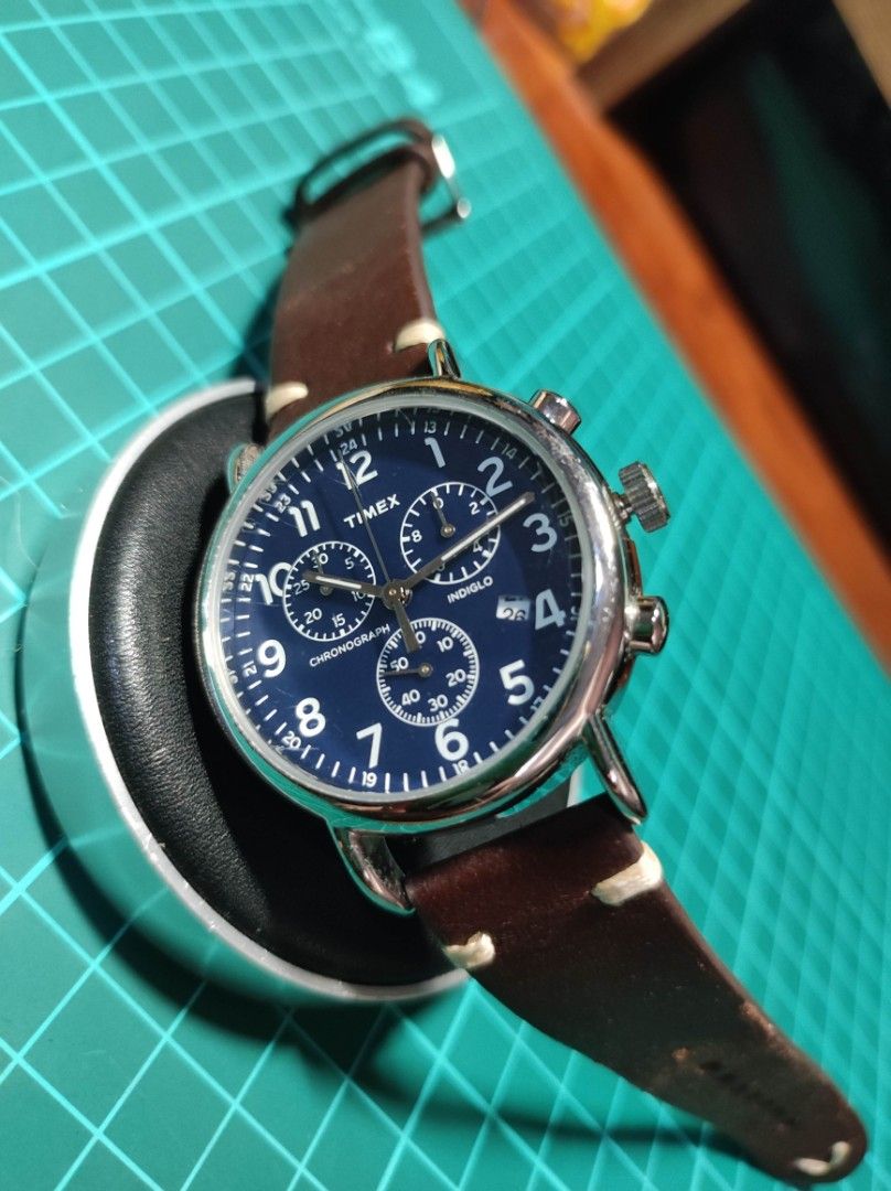 Timex Weekender chronograph watch, Men's Fashion, Watches & Accessories,  Watches on Carousell