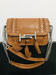 TOD’S TASSEL BAG