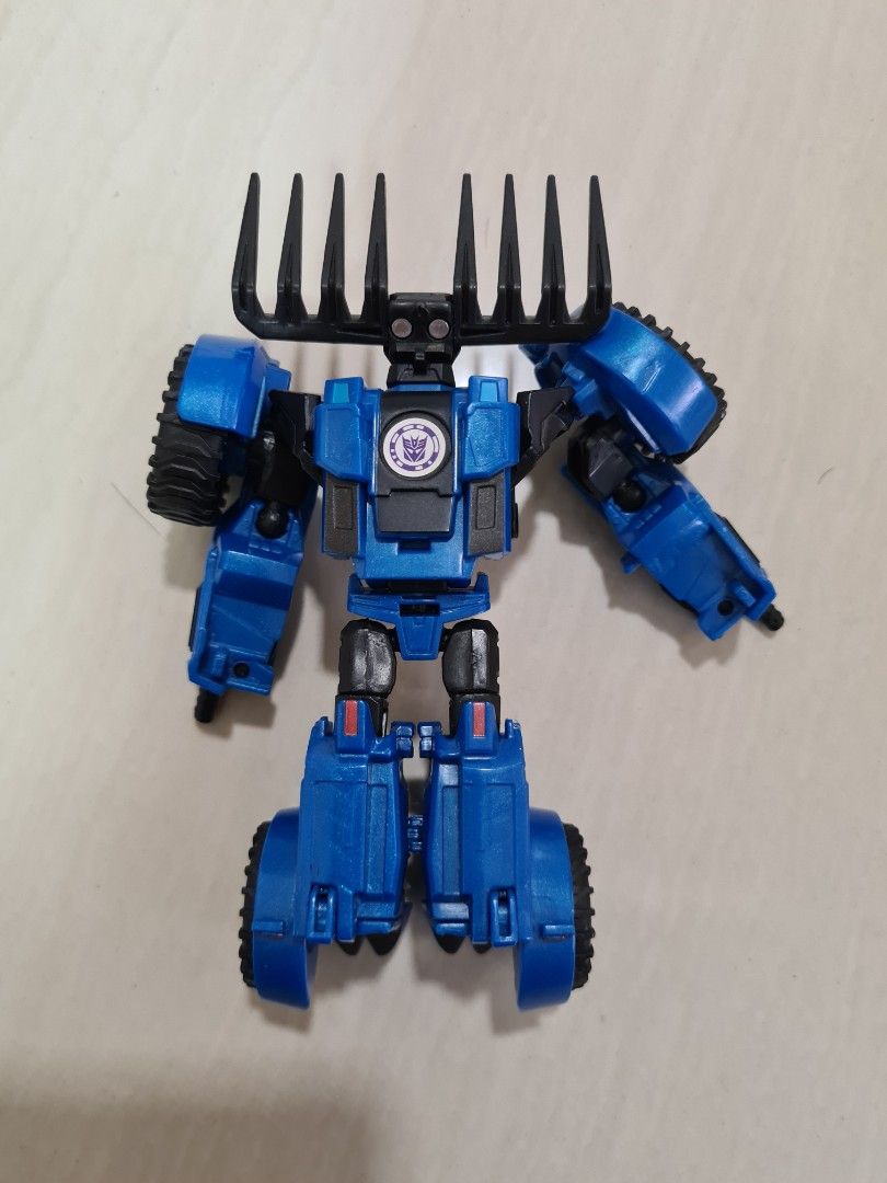 Transformer toy, Hobbies & Toys, Toys & Games on Carousell