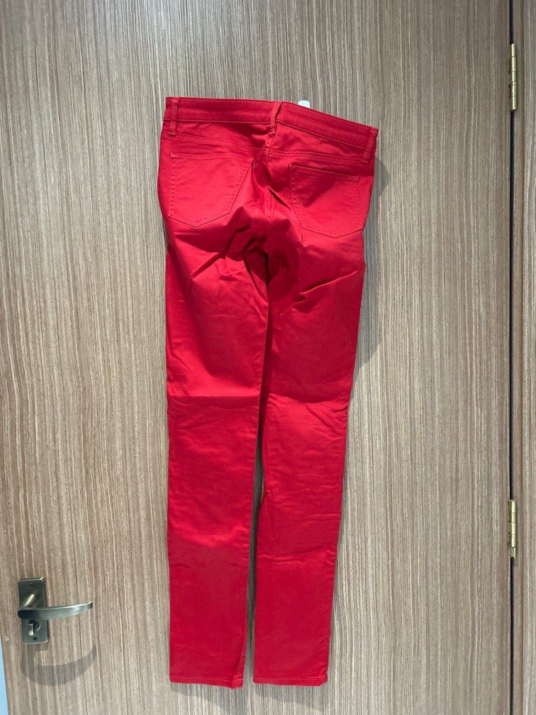 CLEARANCE SALE] Uniqlo Bright Red Skinny Pants/Jeans Size 24 (61cm