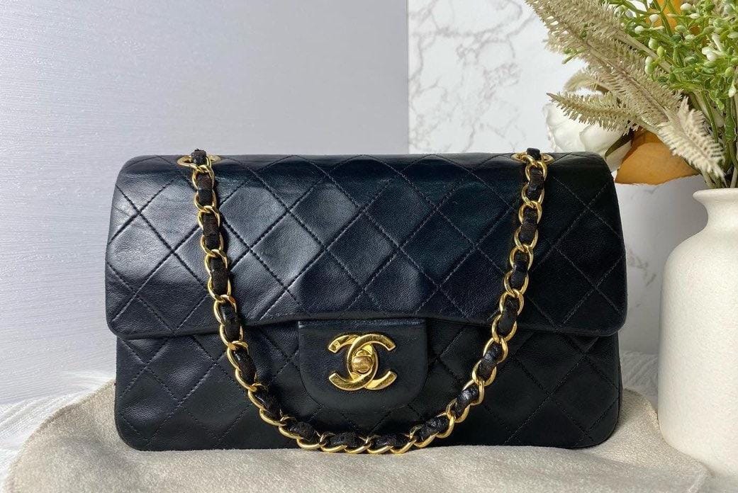 Buy hotsell vintage chanel