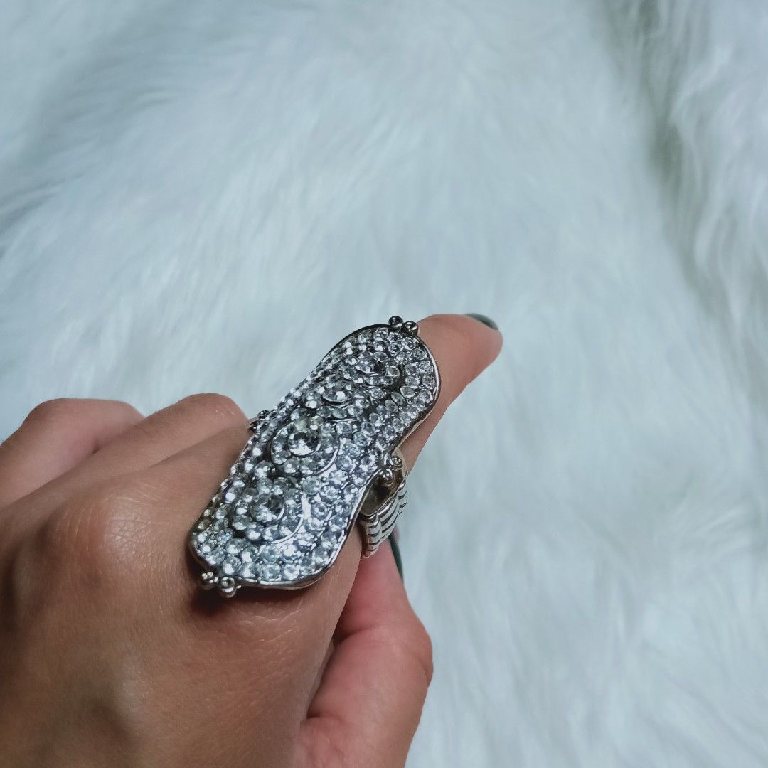 Vintage Knuckle Ring on Carousell