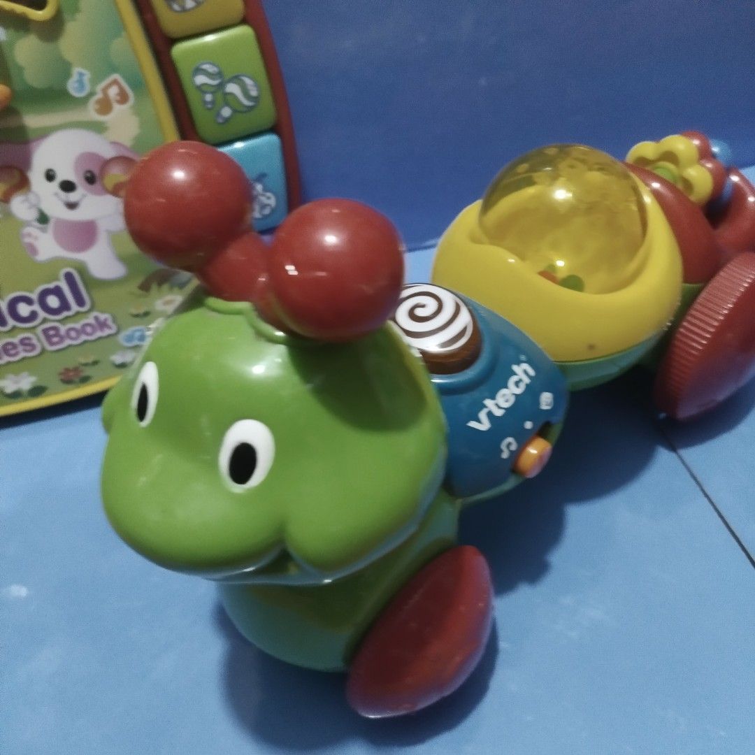 Vtech toys set (Category: Infant Playtime) located in Cavite. Submitted by dimple082 (Listing ID 1221237453, Image 2). Description: with free vtexh caterpillar like new.