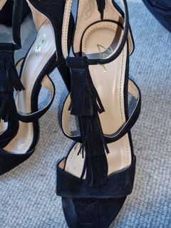 Zizi black suede heels