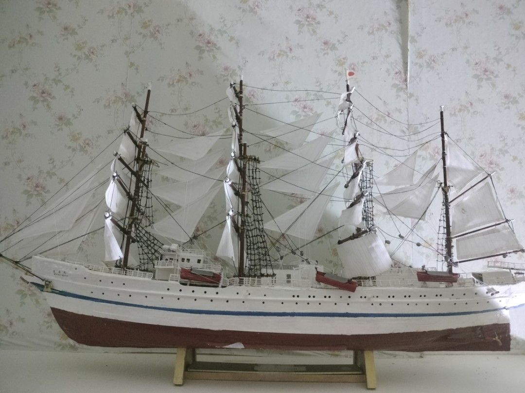 NIPPON MARU Wooden Ship in Bottle Kit, by Woody JOE