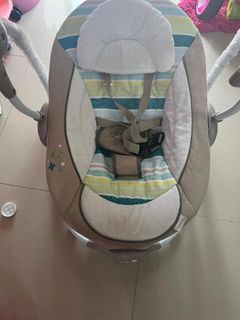 2in1 Ingenuity Rocking Chair with sounds