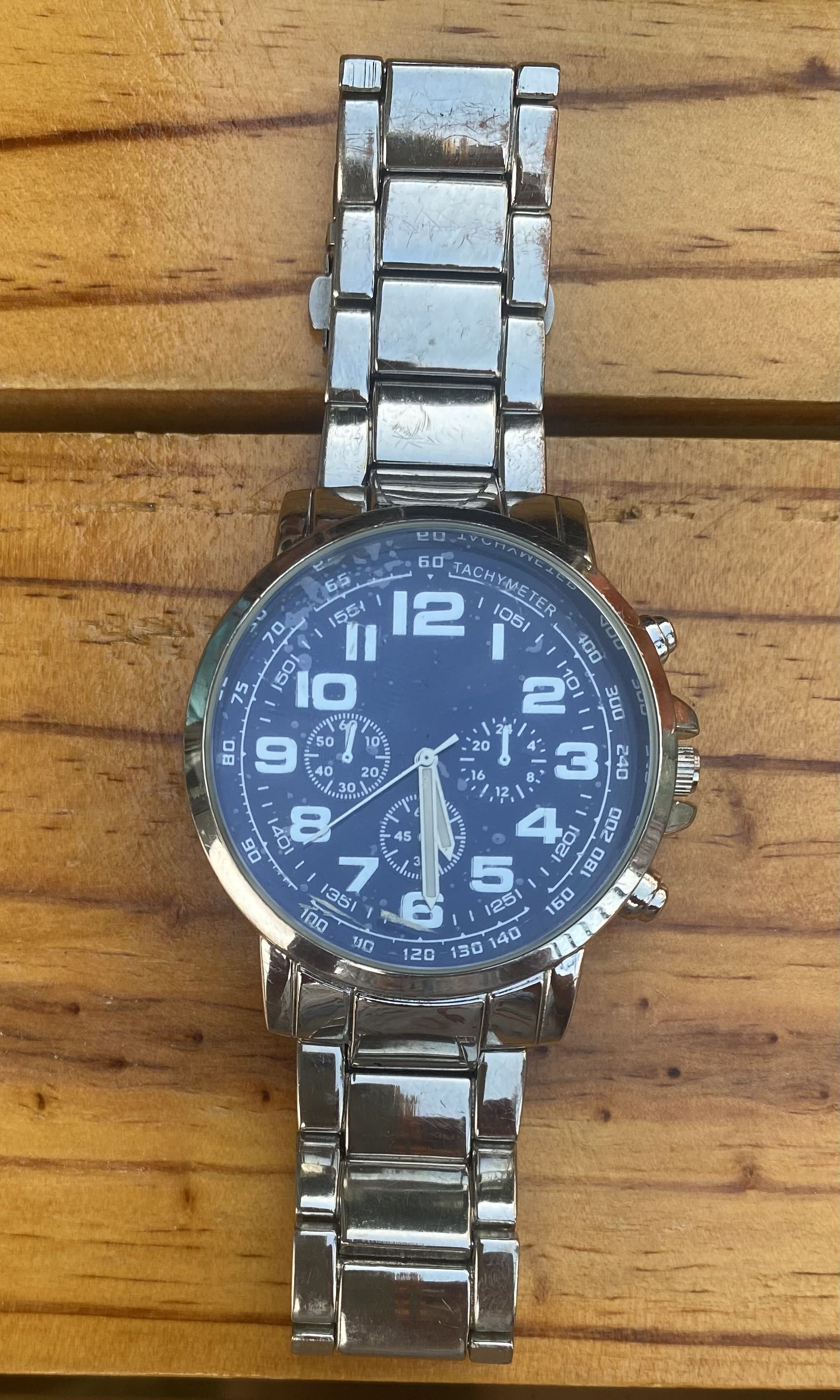 Accutime watch corp clearance stainless steel caseback sr626sw