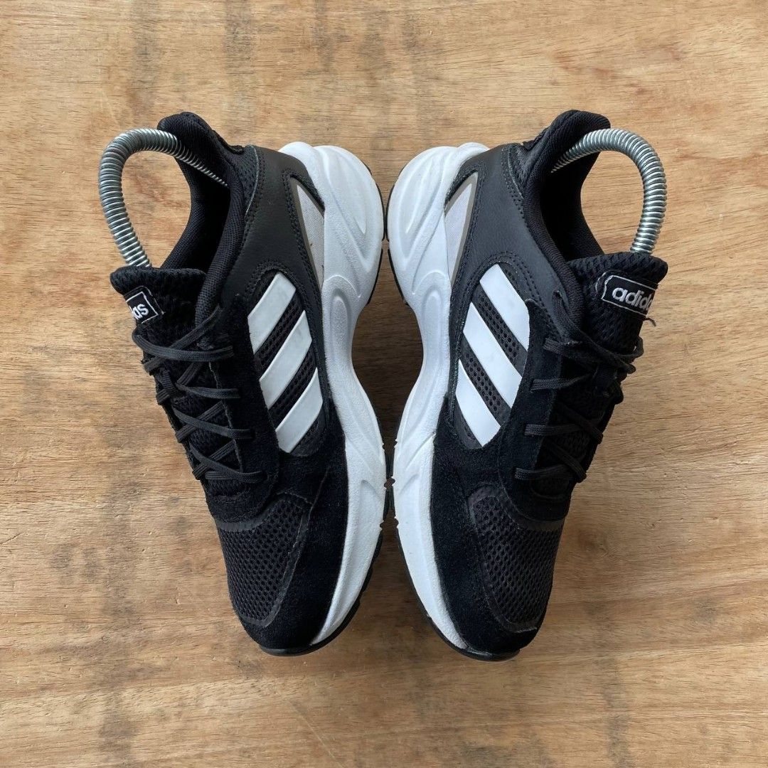 adidas gazelle silver green womens adidas Men's 90s Valasion Sneaker