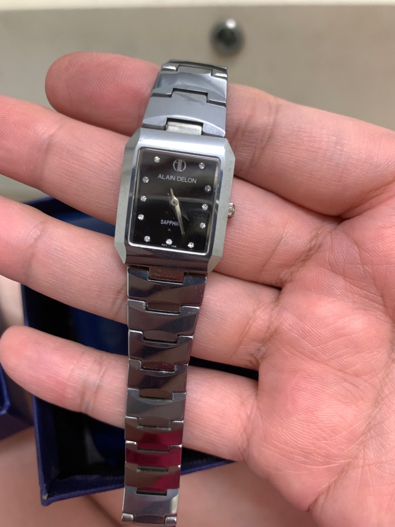 Alain delon clearance watch sapphire