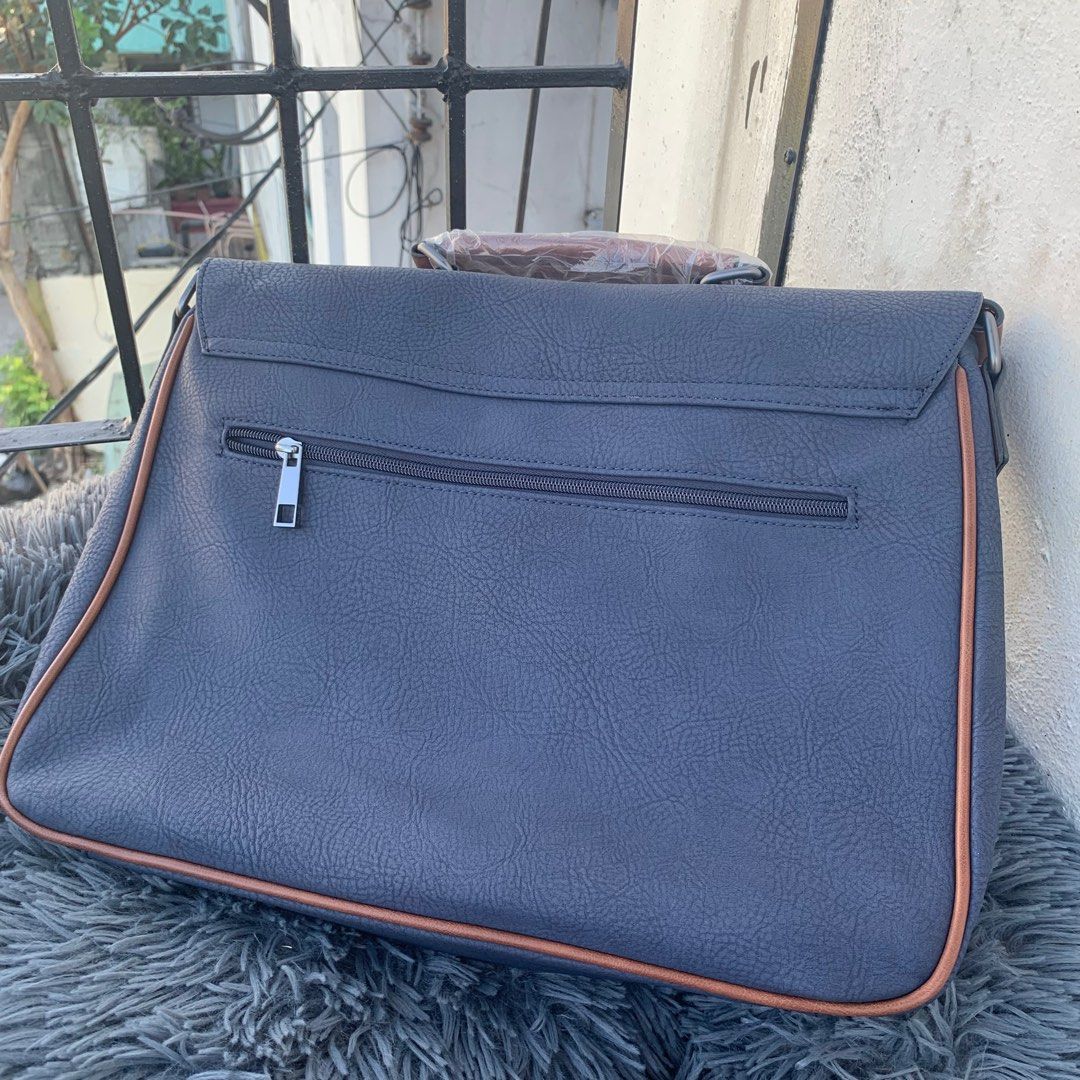 Aldo cross body laptop bag, Women's Fashion, Bags & Wallets, Crossbody