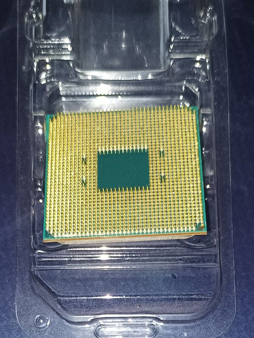 AMD RYZEN 7 1700 8CORE 16THREADS CPU AM4 PROCESSOR GAMING EDITING amd-ryzen-7-1700-8core-16threads-cpu-am4-processor-gaming-editing
