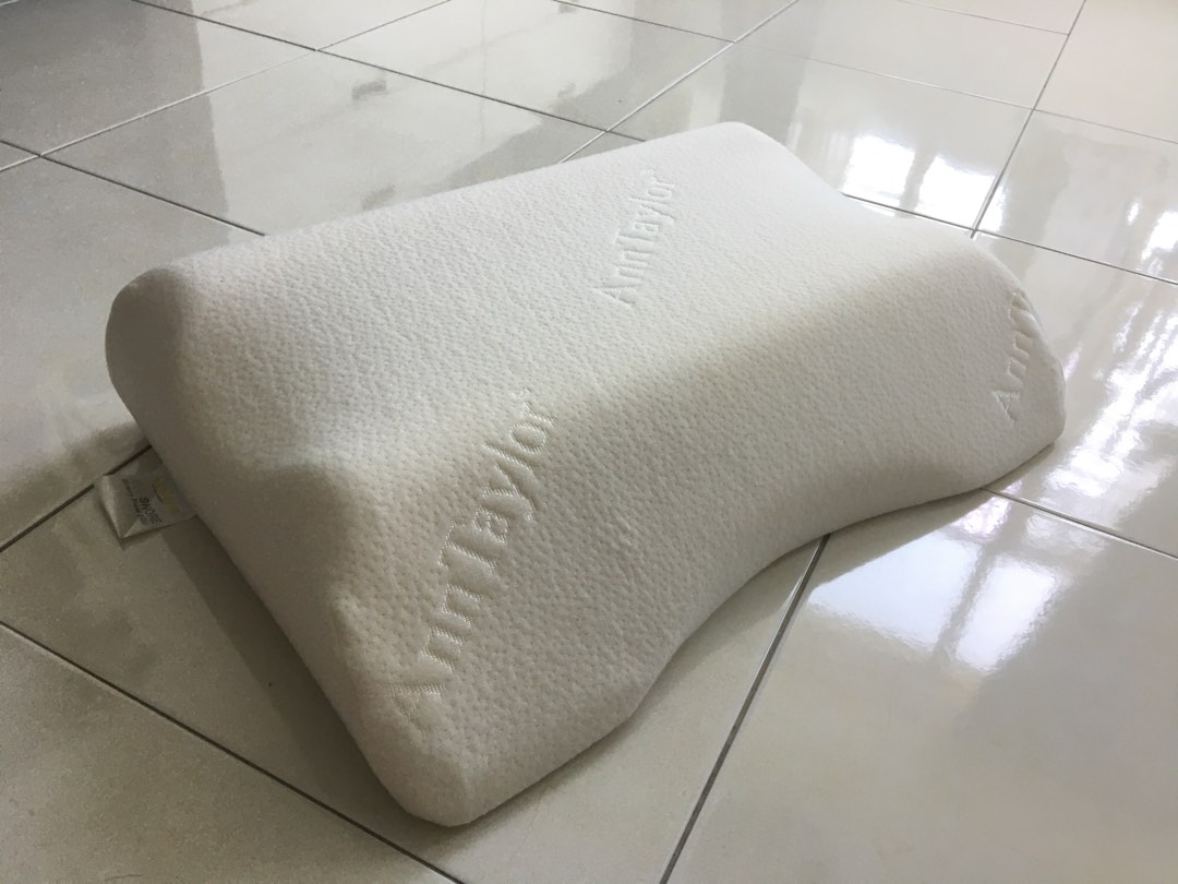 Ann taylor shop anti snore pillow