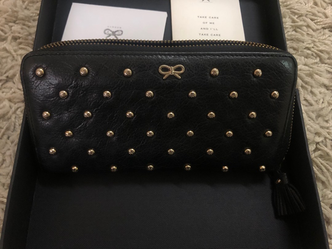 Anya hindmarch purse outlet
