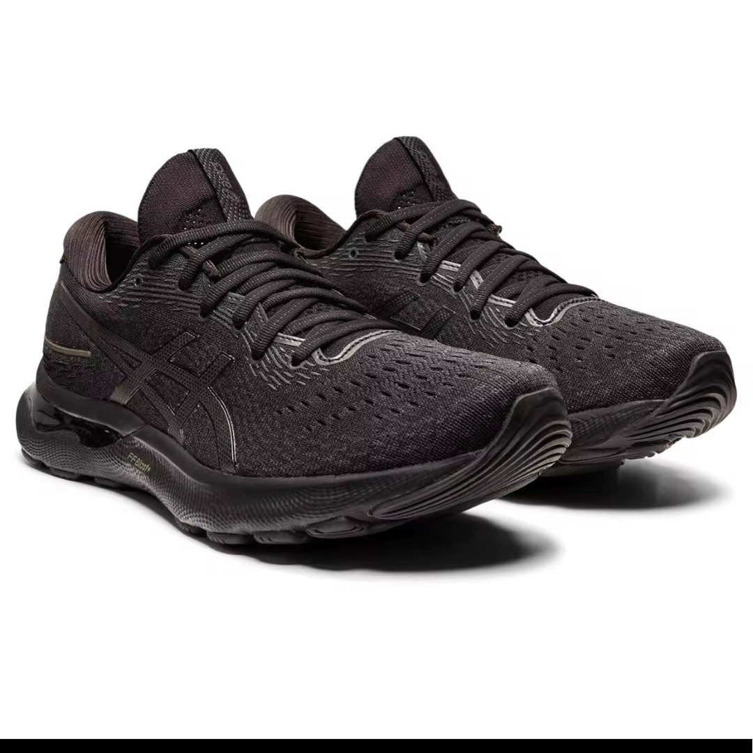 ASICS men gel nimbus 24 running shoe in black Men s Fashion Footwear Sneakers on Carousell