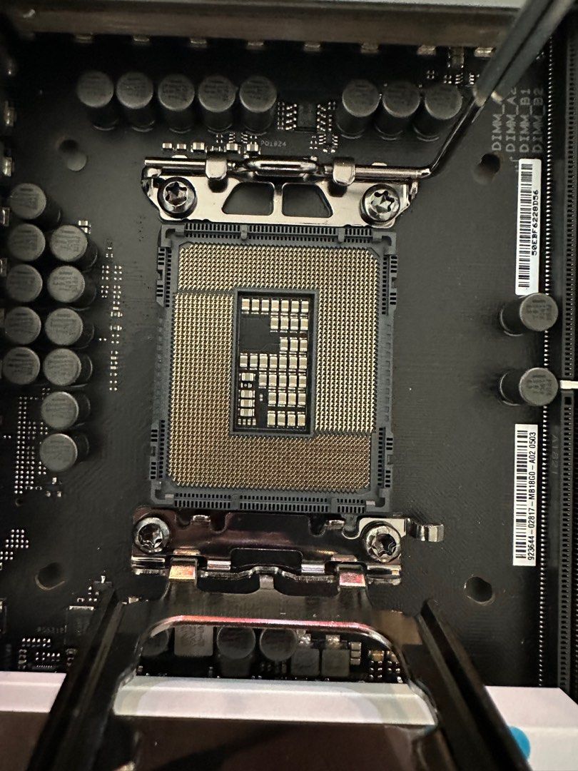 Asus ROG Formula Z690 Motherboard, Computers & Tech, Parts ...