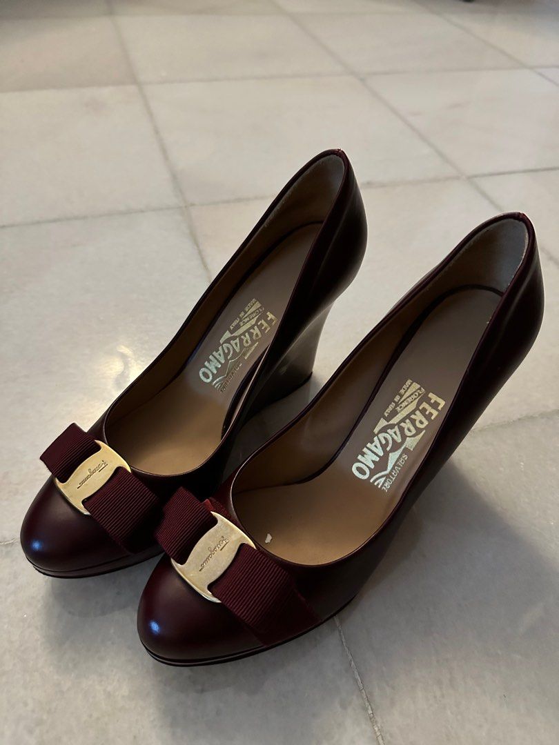 Salvatore ferragamo burgundy shoes online