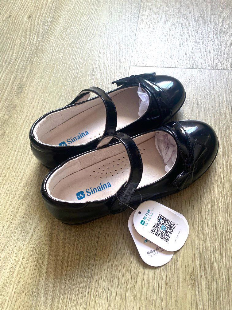 Girls slip on shoes black cheap