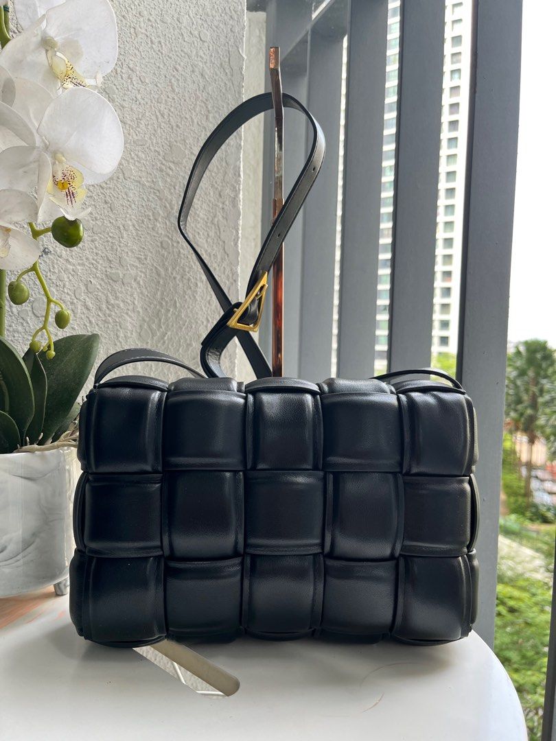 BOTTEGA VENETA PADDED CASETTE