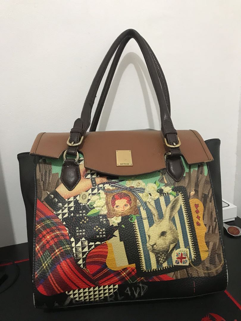 Brera art fever ( Authentic ), Luxury, Bags & Wallets on Carousell