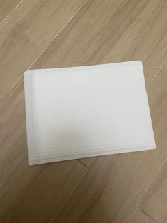 Bubble wrap envelope *selling in 10pcs/pack*