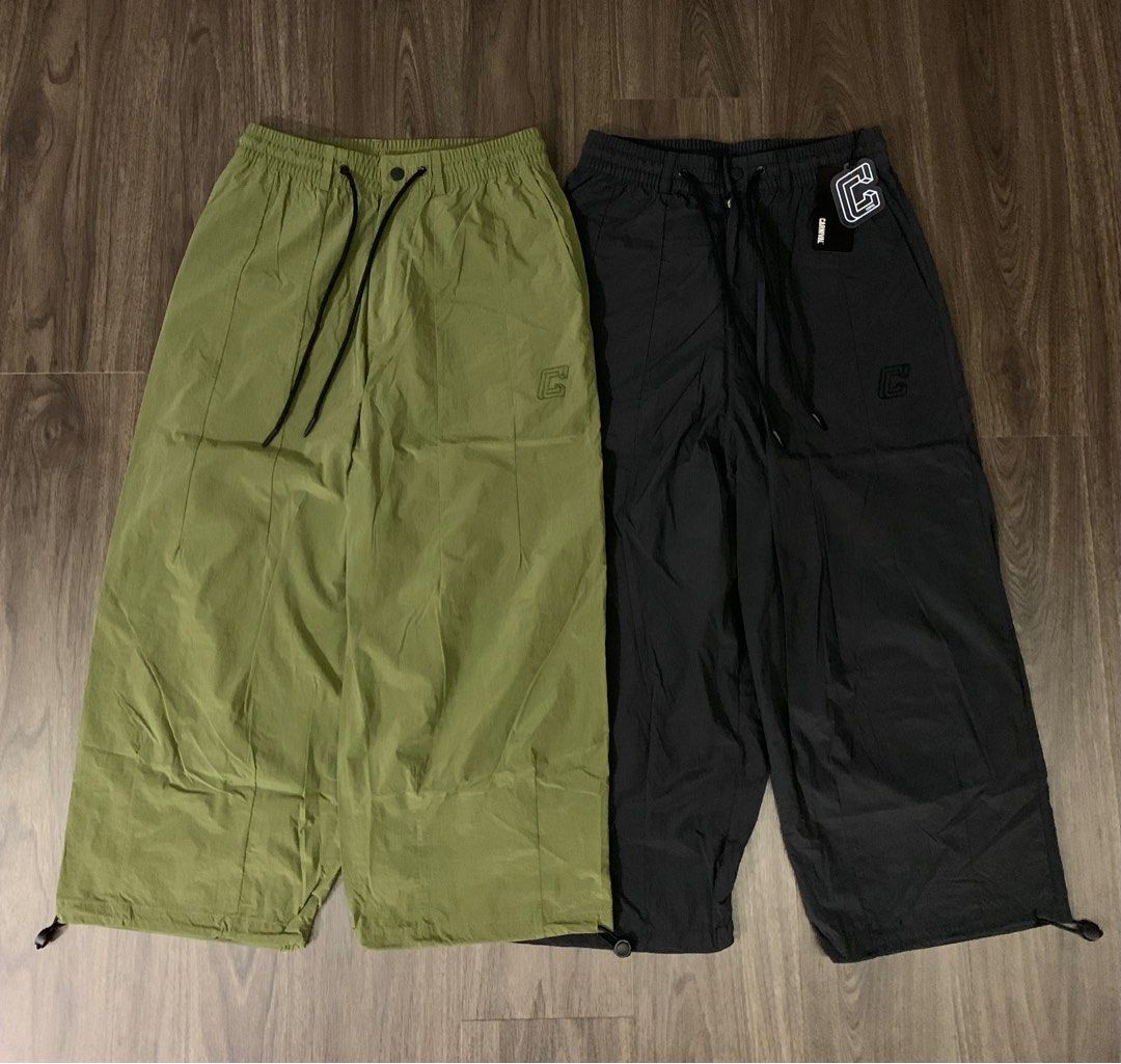 Nike baggy vintage nylon track pants jogger, Women's Fashion, Bottoms,  Other Bottoms on Carousell