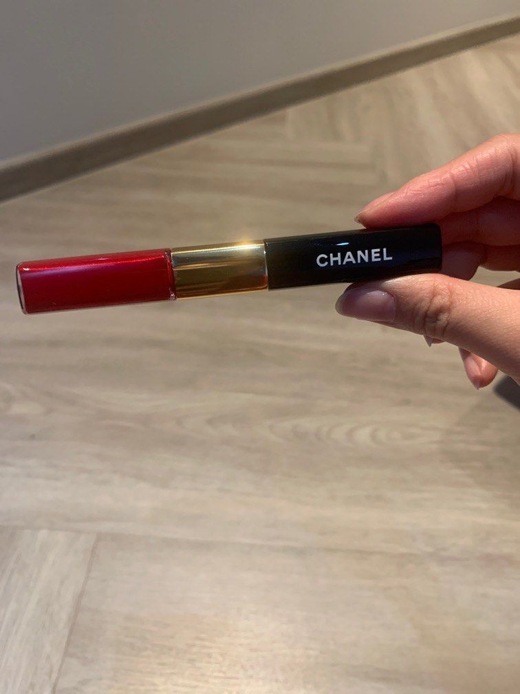 Chanel ~ Le Rouge Duo Ultra Tenue ~ Ultra Wear Liquid #54 ~ Strawberry Red  ~ NIB