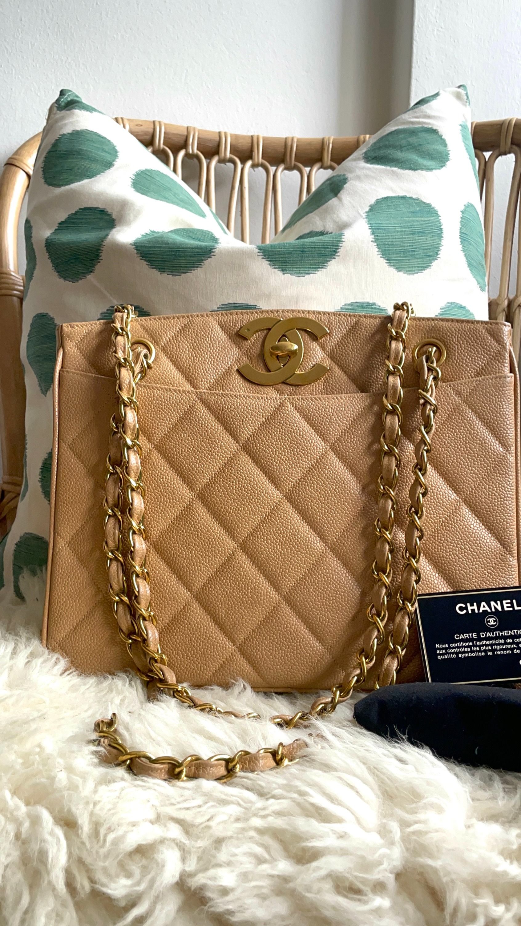 Chanel Milk Tea Big CC Turnlock Caviar Tote 24k Gold Hardware, Luxury,  Bags & Wallets on Carousell