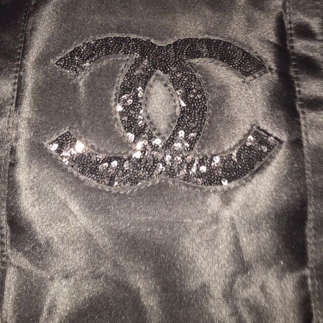Chanel Precision Series Sequin Tote Bag (Black) (Category: Luxury Bags & Wallets) located in Rizal. Submitted by bellacollezione.ph (Listing ID 1221417814, Image 2). Description: .