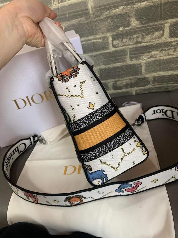 CHRISTIAN DIOR ZODIAC SIGN BAG ( PREORDER), Women's Fashion, Bags