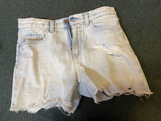 CK Calvin Klein 淺色 牛仔短褲