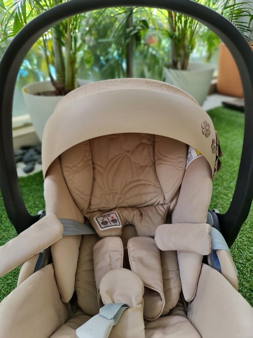 Cybex Cloud Z Infant Car Seat Fashion Edition Flowers, Babies & Kids