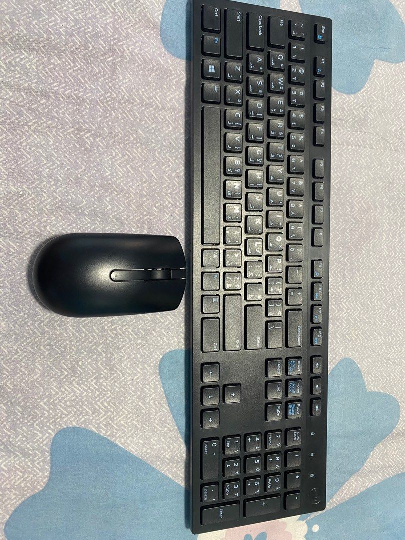 Dell KM636 Tastiera Bluetooth Bianca - Compatta E Pratica Per Ufficio E Casa