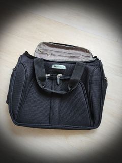 DELSEY Laptop/Overnight Luggage