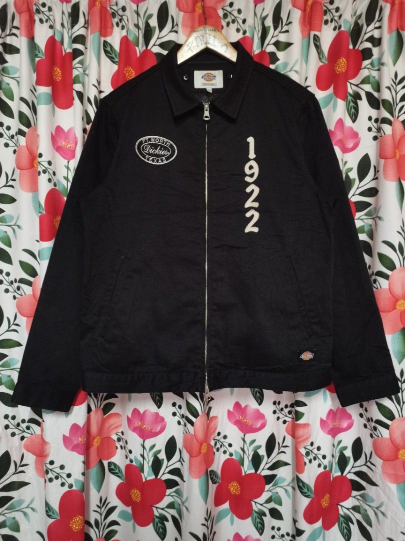 Dickies Harrington jacket (black) (Category: Coats, Jackets and Outerwear) located in Apalit. Submitted by _doer (Listing ID 1221379901, Image 2). Description: Size medium 21 inches width 26 inches length No flaws 2500 or offer.