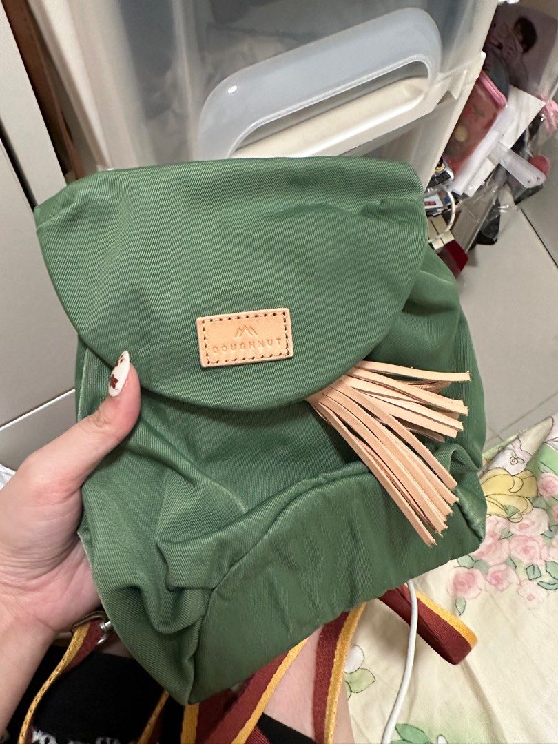 Doughnut Florence mini backpack 迷你背包Melon色軍綠色, 女裝, 手袋