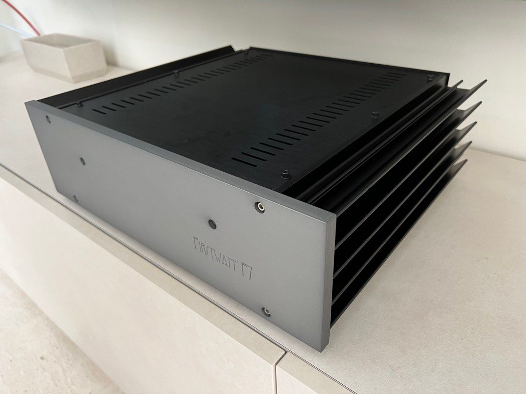 First Watt F7 Pass Labs stereo power amplifier, Audio, Soundbars