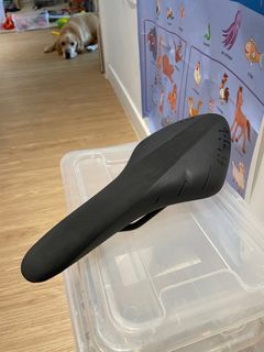 （分類：）位於 。 由 twest919 提交（商品編號 1221365657，圖片 1）。簡介： 。