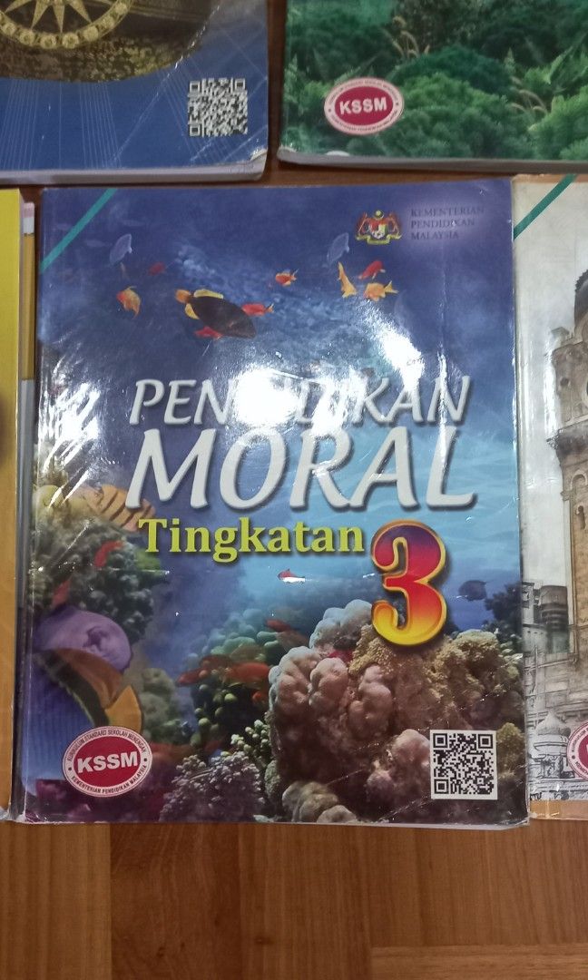 Form 2 and 3 textbooks, Hobbies & Toys, Books & Magazines, Textbooks on