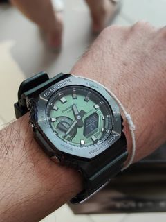 G- Shock (Gm 2100)