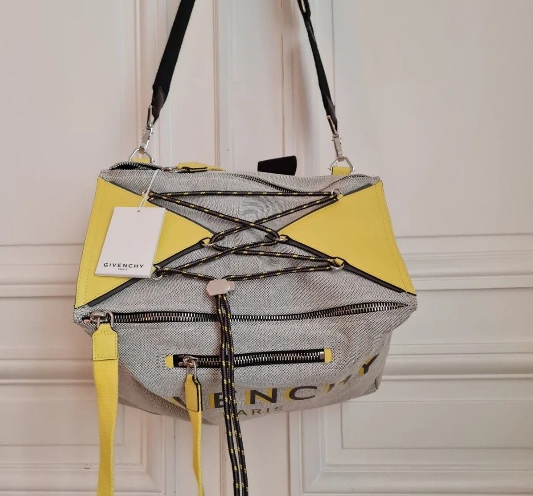 Givenchy pandora top messenger bag