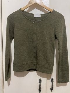Green Cardigan with buttons