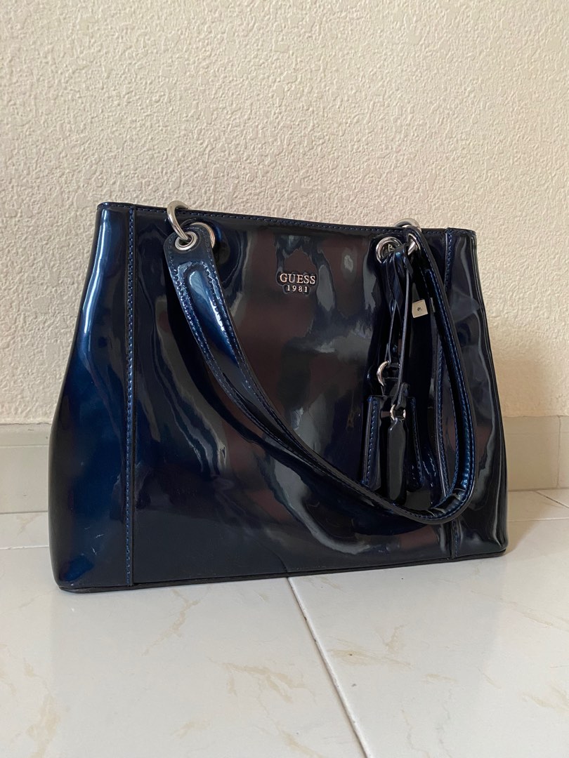 Guess Kamryn Shopper Shoulder Bag Women s Fashion Bags