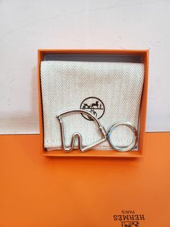 Hermes 馬頭扣